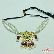 Load image into Gallery viewer, Multilayers Pearls Beaded Choker Necklace With Stones
