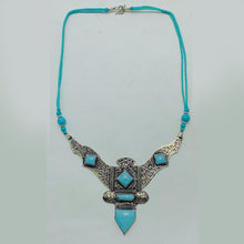 Load image into Gallery viewer, Nepalese Turquoise Green Handmade Necklace

