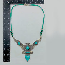 Load image into Gallery viewer, Nepalese Turquoise Green Handmade Necklace
