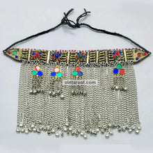 Load image into Gallery viewer, Nomadic Collar Choker Necklace With Dangling Bells
