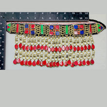 Load image into Gallery viewer, Red Glass Stones Vintage Collar Choker Necklace
