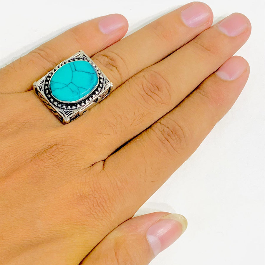 Southwestern Style Turquoise Oval Stone Ring