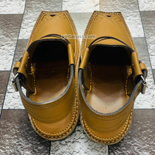 Load image into Gallery viewer, Traditional Handmade Leather Men&#39;s Sandal
