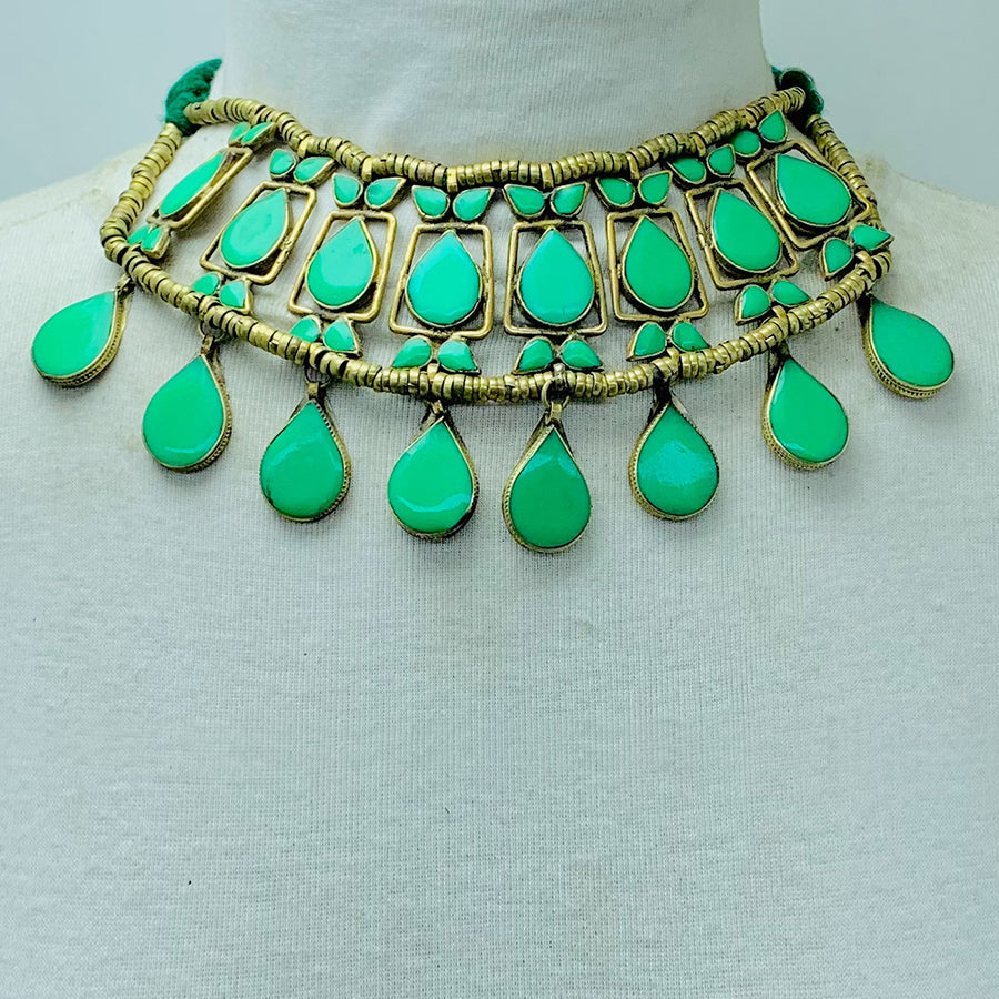 Tribal Green Stone Choker Necklace With Earrings