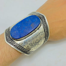 Load image into Gallery viewer, Tribal Lapis Lazuli Adjustable Bracelet
