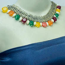 Load image into Gallery viewer, Tribal Multicolor Stones Necklace With Pearls
