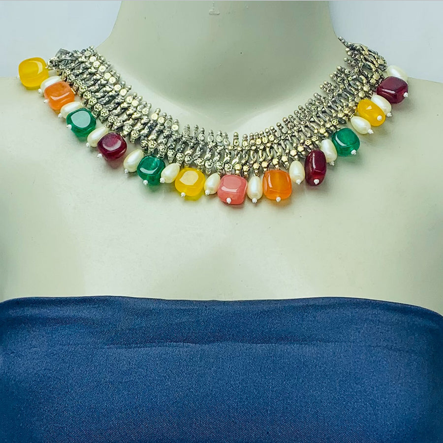 Tribal Multicolor Stones Necklace With Pearls