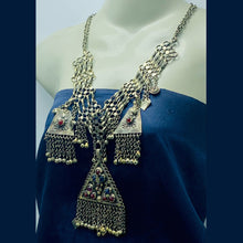 Load image into Gallery viewer, Tribal Silver Kuchi Necklace With Dangling Pendants
