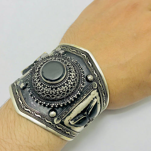 Tribal Vintage Cuff Bracelet With Black Stones