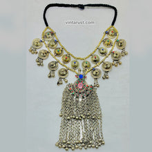 Load image into Gallery viewer, Tribal Vintage Necklace With Long Dangling Bells
