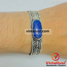 Load image into Gallery viewer, Turkoman Traditional Bracelet Lapis Lazuli
