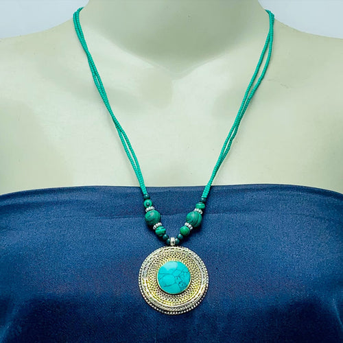 Turquoise Beaded Light Weight Pendant Necklace