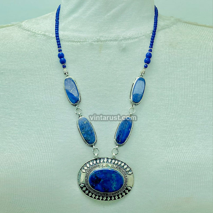 Unique Lapis Lazuli Gemstone Pendant Necklace