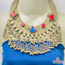 Load image into Gallery viewer, Vintage Boho Tribal Statement Choker Necklace
