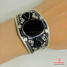 Load image into Gallery viewer, Vintage Black Stone Adjustable Cuff Bracelet

