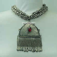 Load image into Gallery viewer, Vintage Handmade Silver Pendant Necklace
