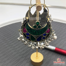 Load image into Gallery viewer, Vintage-Inspired Hoop Style Earrings
