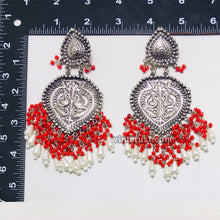 Load image into Gallery viewer, Vintage Oxidized Earrings With Red Beads
