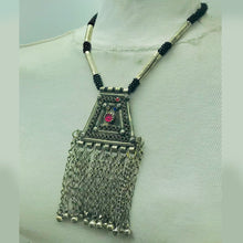 Load image into Gallery viewer, Vintage Pendant Middle Eastern Silver Necklace
