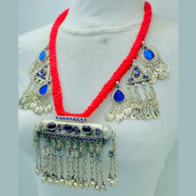 Load image into Gallery viewer, Vintage Red Necklace With Dangling Silver Motifs
