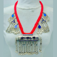 Load image into Gallery viewer, Vintage Red Necklace With Dangling Silver Motifs
