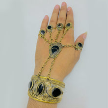 Load image into Gallery viewer, Vintage Slave Bracelet Hand Chain With Rings
