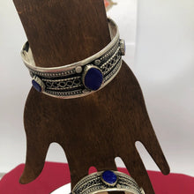 Load image into Gallery viewer, Vintage Tribal Bracelet With Blue Stone
