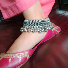 Load image into Gallery viewer, Vintage Tribal Silver Kuchi Anklets Pair With Bells
