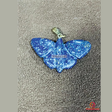 Load image into Gallery viewer, Minimalist Butterfly Shape Lapis Pendant
