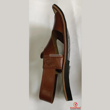 Load image into Gallery viewer, Brown Leather Peshawari Sandals
