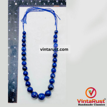 Load image into Gallery viewer, Vintage Lapis Lazuli Blue Bead Necklace
