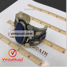 Load image into Gallery viewer, Lapis Lazuli Stones Bracelet With Beads
