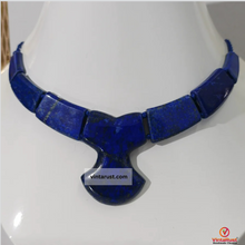 Load image into Gallery viewer, Antique Lapis Lazuli Stone Choker Necklace
