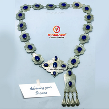 Load image into Gallery viewer, Turkman Belly Chain Inlaid With Lapis Stones
