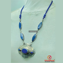 Load image into Gallery viewer, Vintage Blue Lapis Lazuli Stone Necklace
