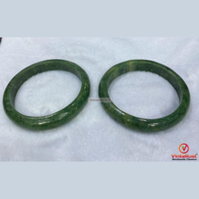 Load image into Gallery viewer, Handmade Natural Green Jade Stone Bangles Set

