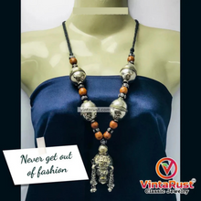 Load image into Gallery viewer, Vintage Tribal Beaded Necklace
