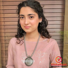 Load image into Gallery viewer, Silver Pendant Necklace With Pearls Beaded Chain
