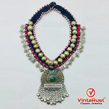 Load image into Gallery viewer, Turkmen Style Necklace With Dangling Tassels
