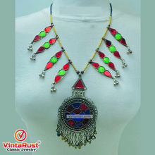 Load image into Gallery viewer, Red and Green Bell Glass Stones Pendant Necklace
