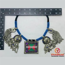 Load image into Gallery viewer, Blue Beaded Necklace With Dangling Pendants
