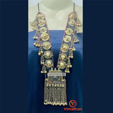 Load image into Gallery viewer, Nomadic Massive Pendant Necklace
