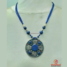 Load image into Gallery viewer, Handmade Lapis Lazuli Stone Beaded Pendant Necklace
