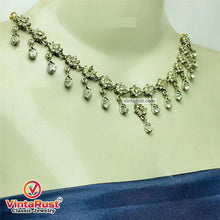Load image into Gallery viewer, Indian Style Dangling Silver Gems Necklace
