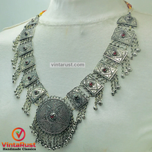 Load image into Gallery viewer, Handmade Big Kuchi Kashmiri Pendant Necklace
