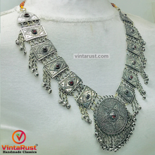 Load image into Gallery viewer, Handmade Big Kuchi Kashmiri Pendant Necklace
