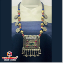 Load image into Gallery viewer, Bohemian Necklace With Golden Beads and Coins

