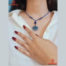 Load image into Gallery viewer, Genuine Royal Blue Lapis Lazuli Heart Shape Stone Necklace
