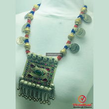 Load image into Gallery viewer, Bohemian Necklace With Golden Beads and Coins

