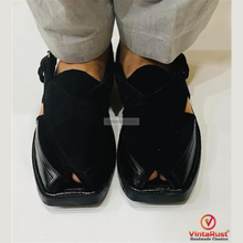 Load image into Gallery viewer, Black Handcrafted Causal Wear Peshawari Sandals
